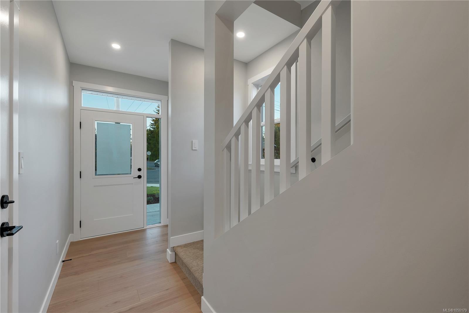 303B Hilchey Rd
