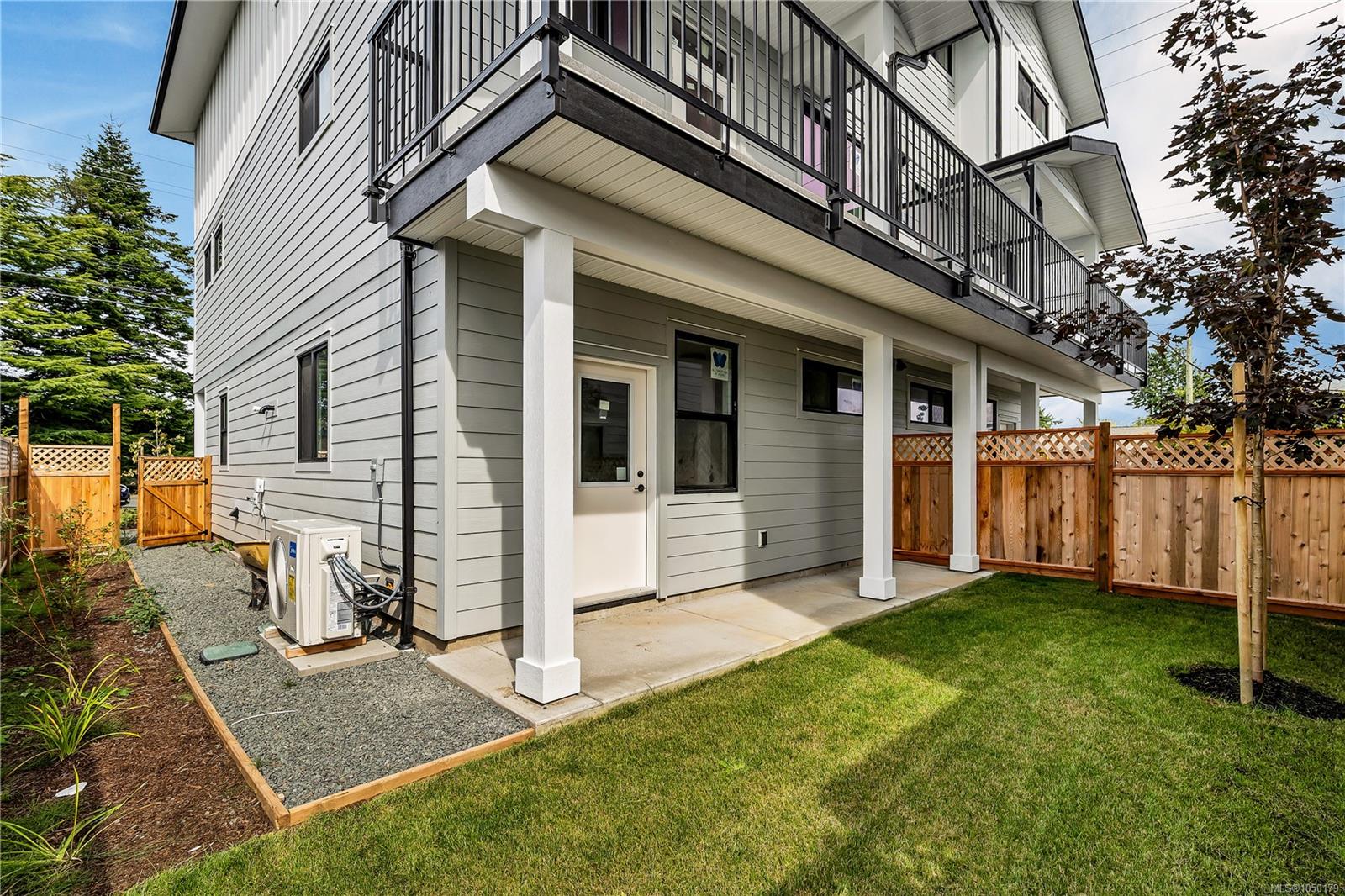 303B Hilchey Rd