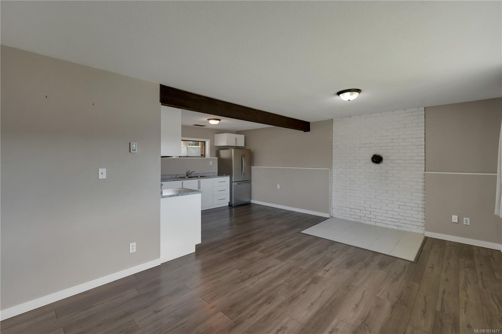 531 Savary Cres
