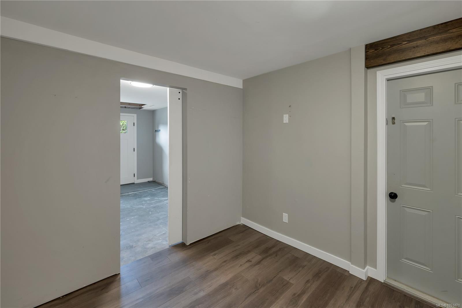 531 Savary Cres