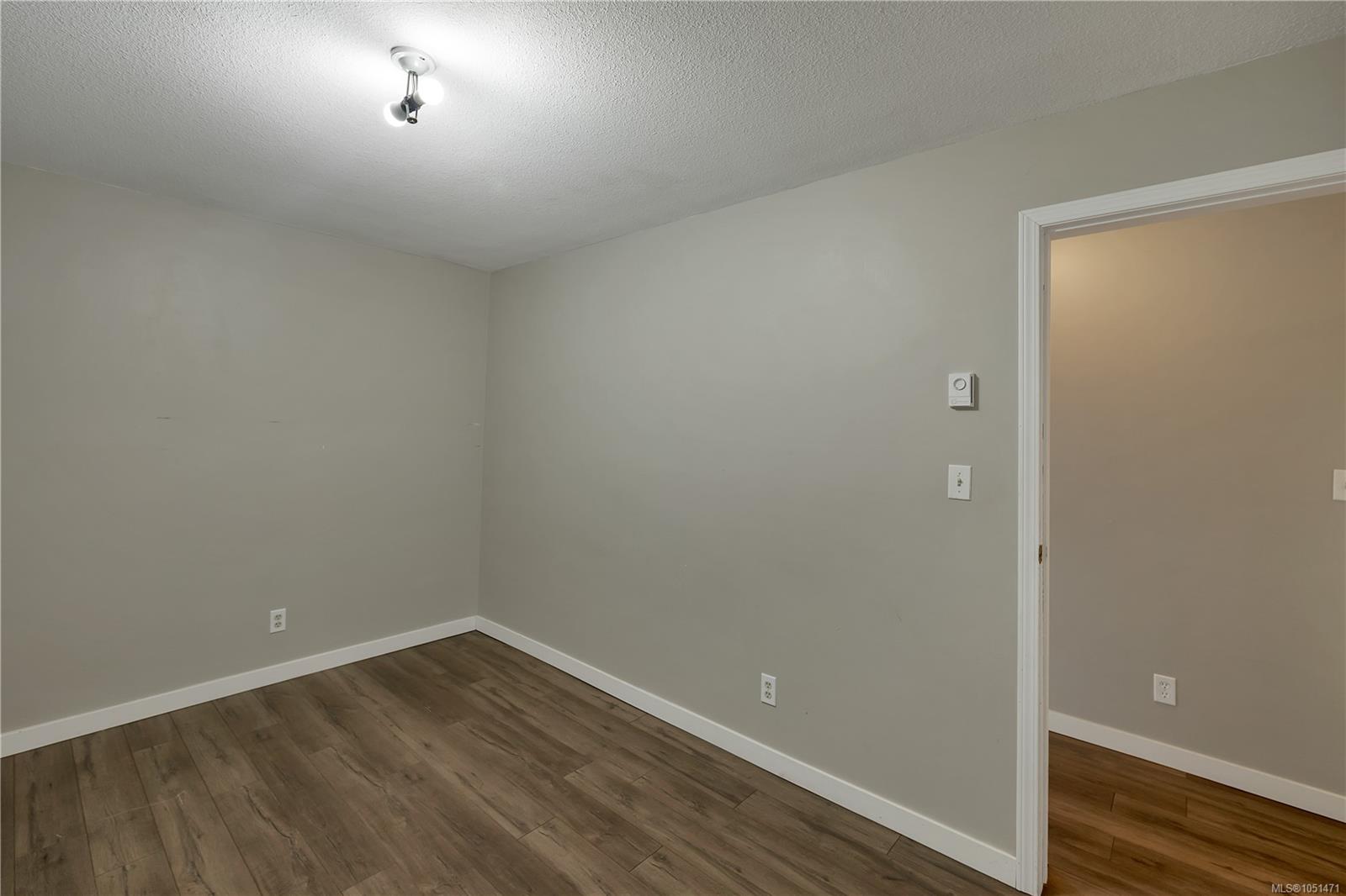 531 Savary Cres