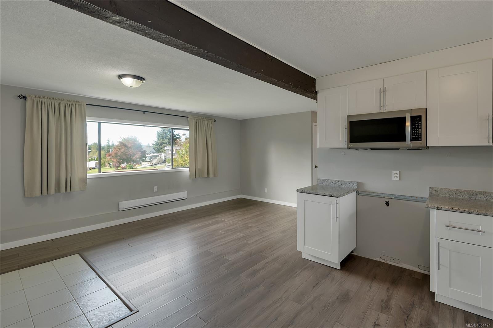 531 Savary Cres