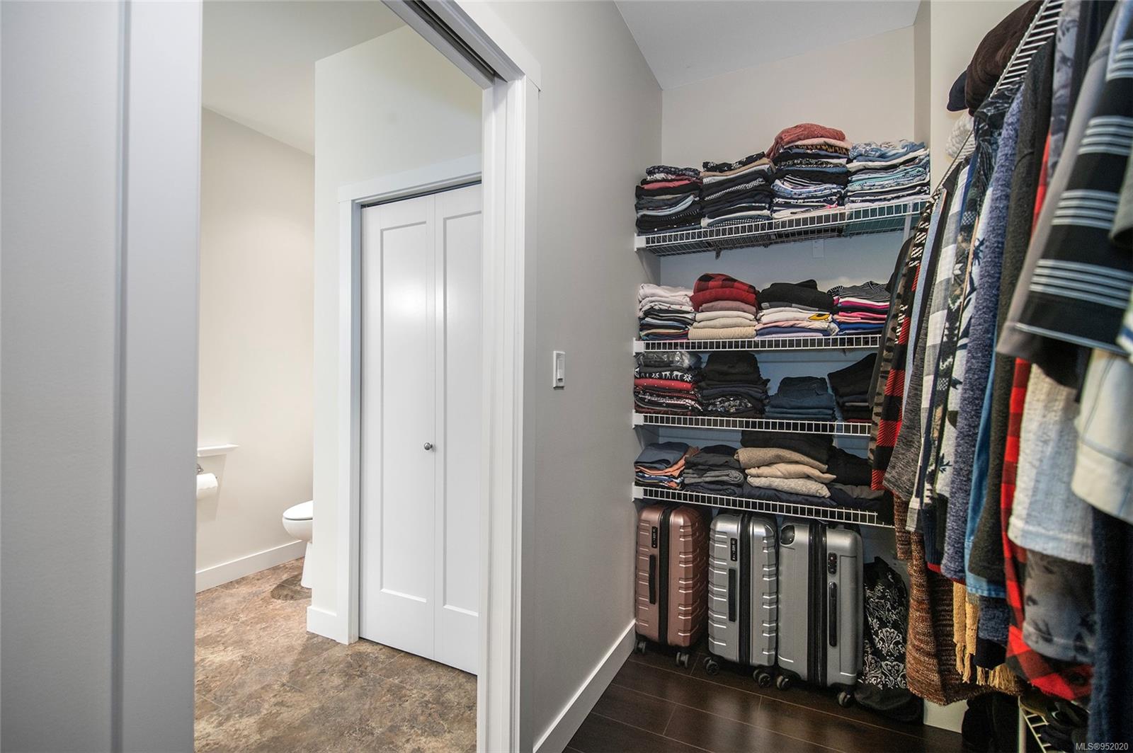 2006 Sierra Dr Unit: 108