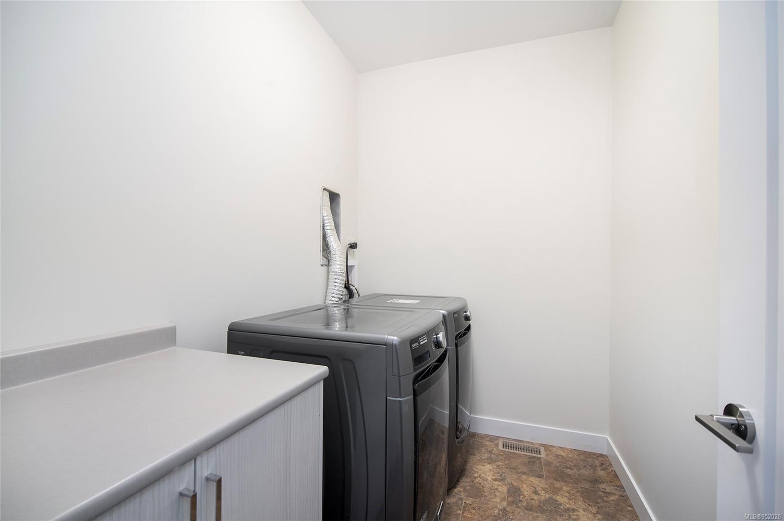 2006 Sierra Dr Unit: 108