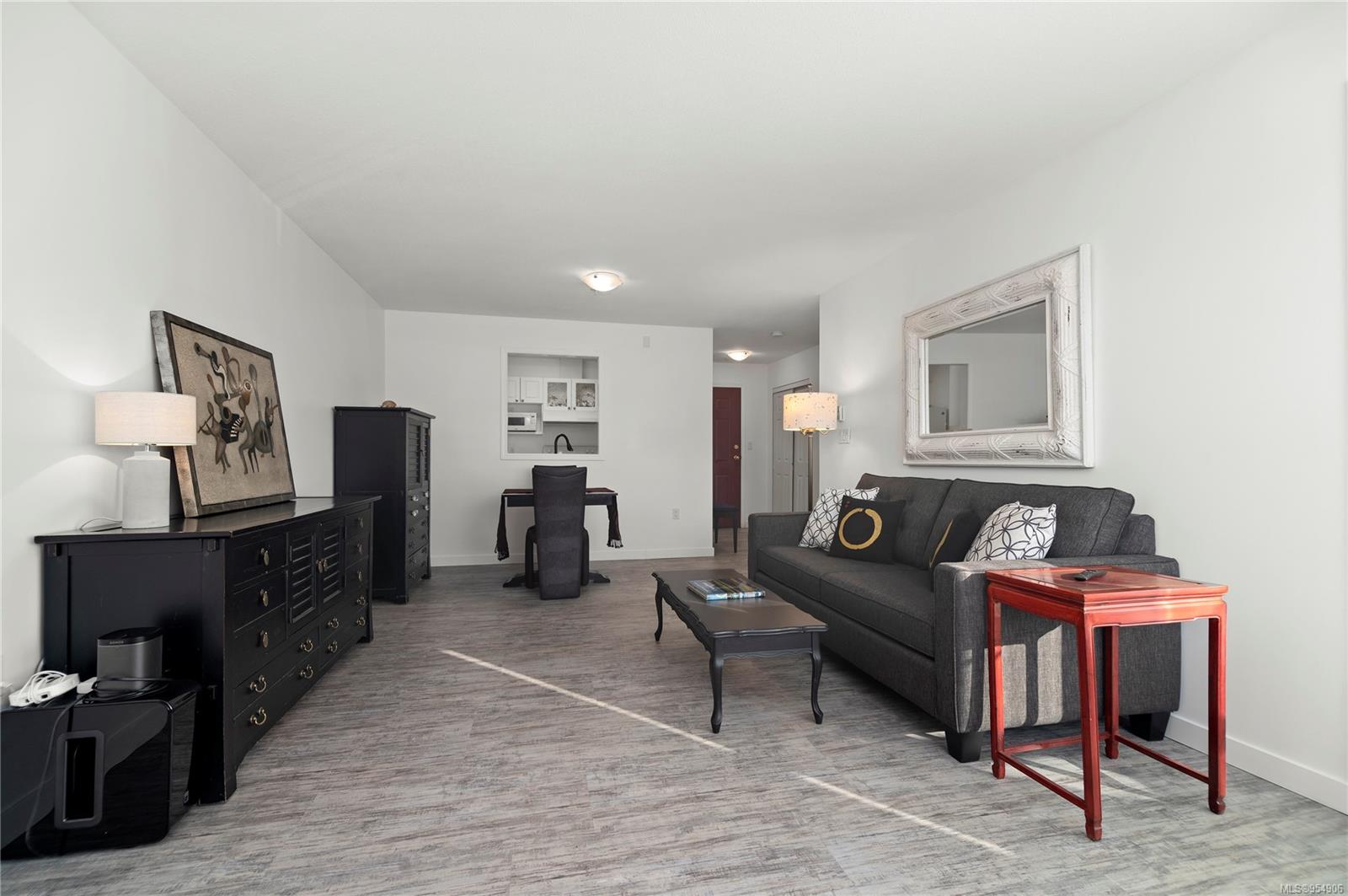 280 DOGWOOD St S # 301