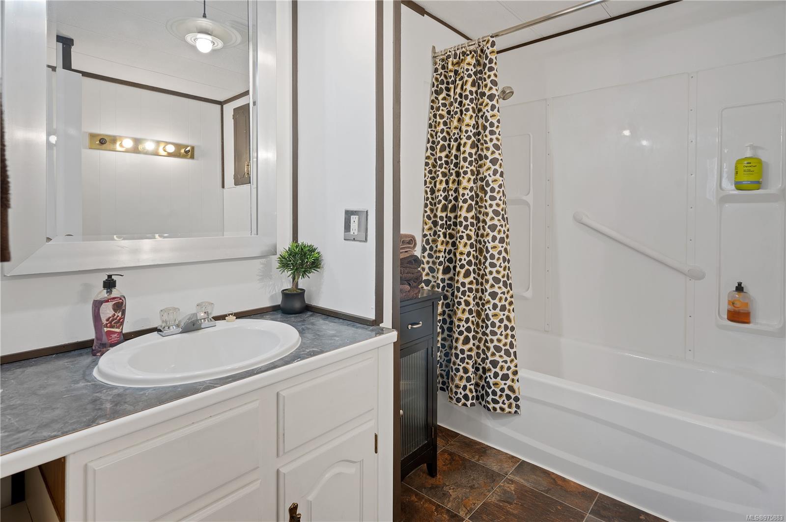 1160 Shellbourne Blvd # 10