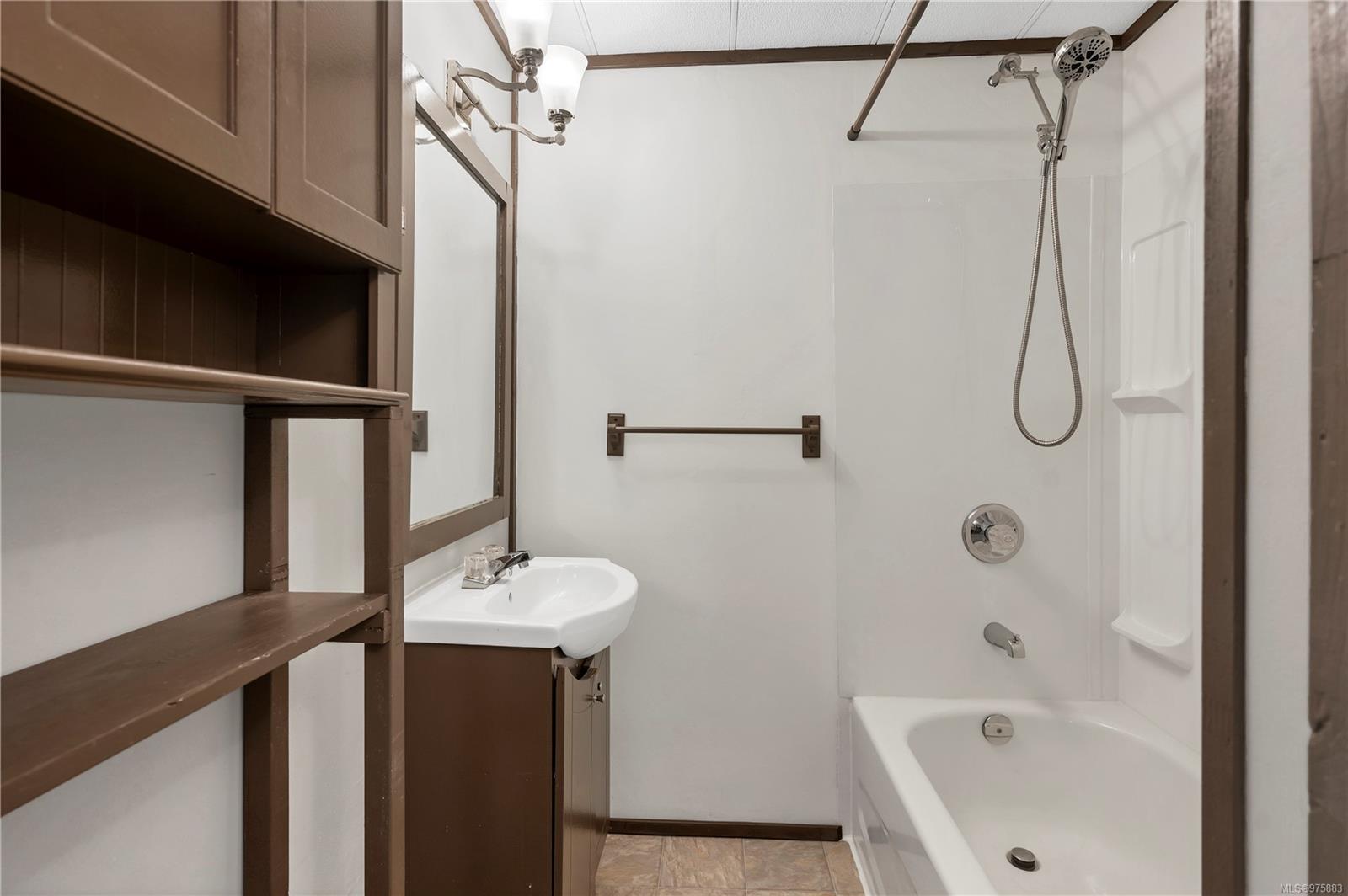 1160 Shellbourne Blvd # 10