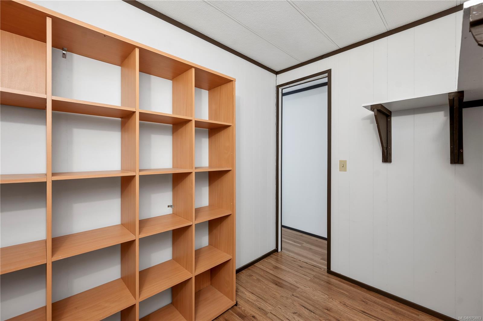 1160 Shellbourne Blvd # 10