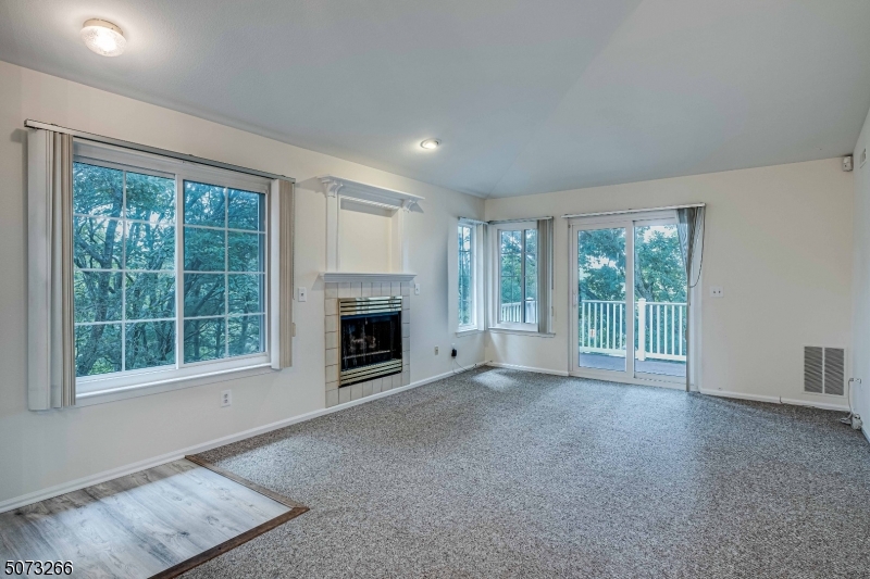 28 Wescott Rd