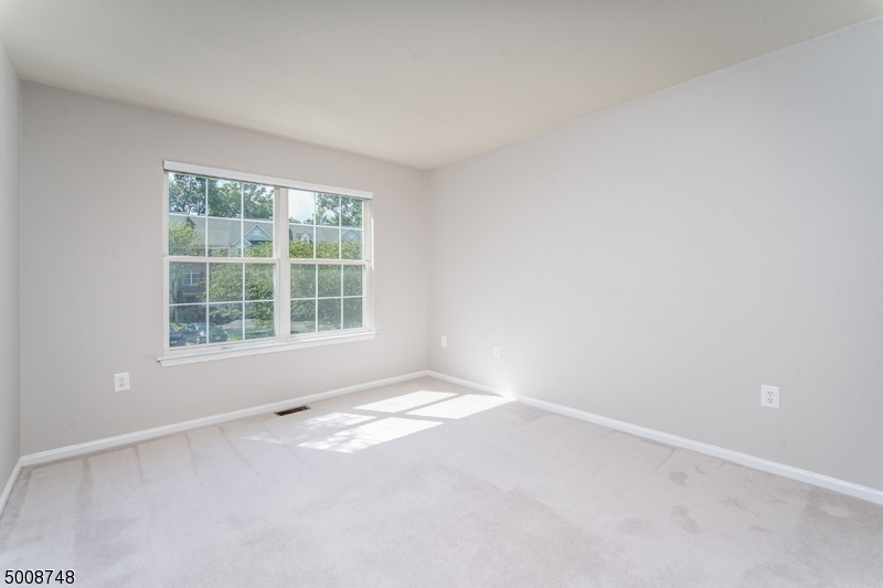 17 Clark Ct