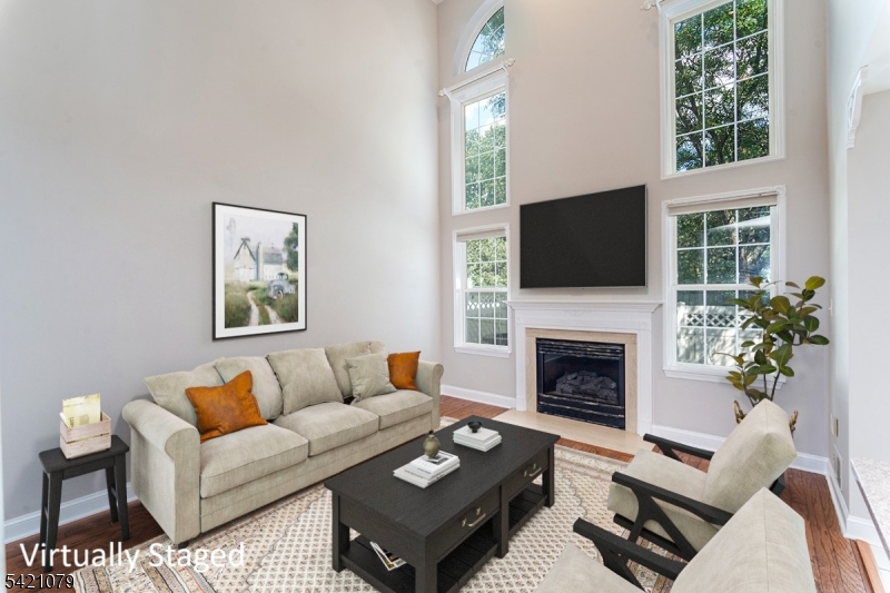 17 Clark Ct