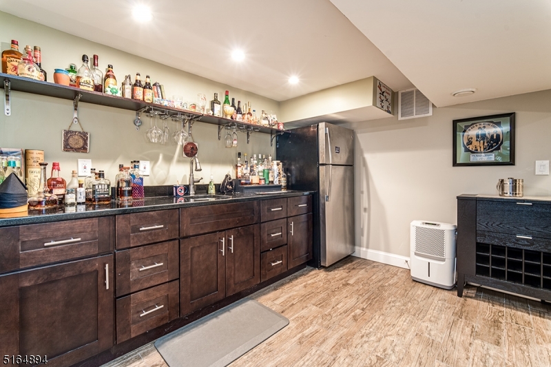 245 Crabtree Ct