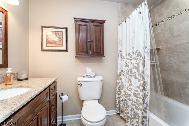 245 Crabtree Ct