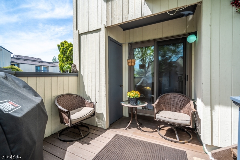 245 Crabtree Ct