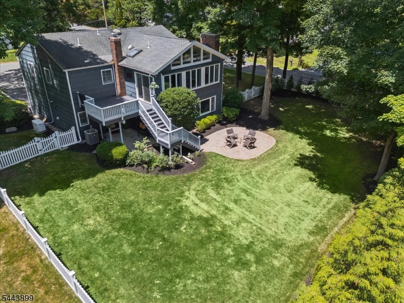 29 Hillside Ter