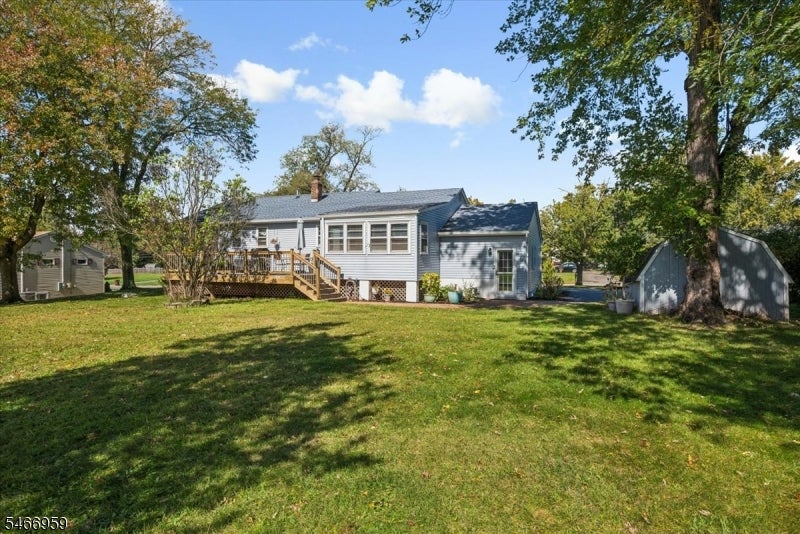 320 Garretson Rd