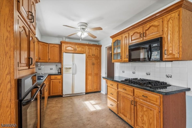 320 Garretson Rd