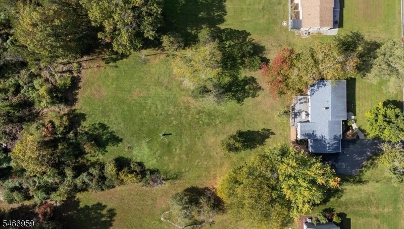 320 Garretson Rd