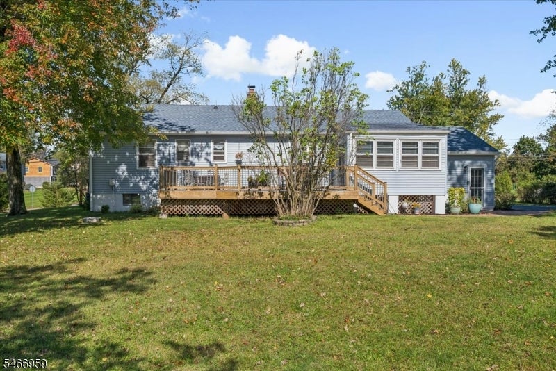 320 Garretson Rd