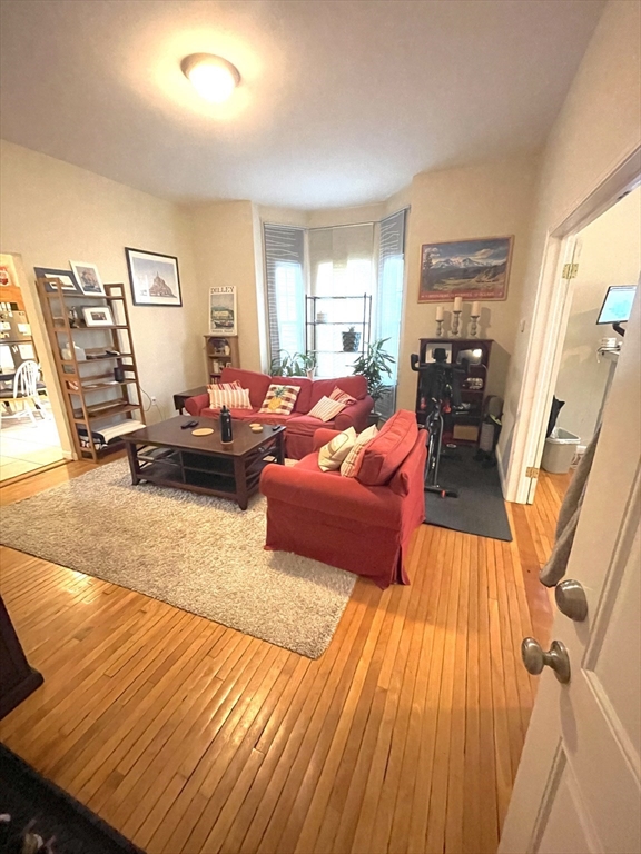 43 Harvard Ave # 1