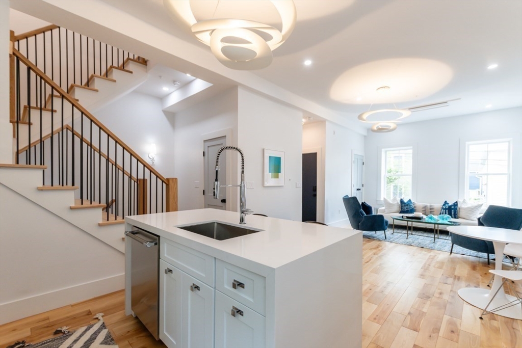 133 Spring St # 1 Unit: #1