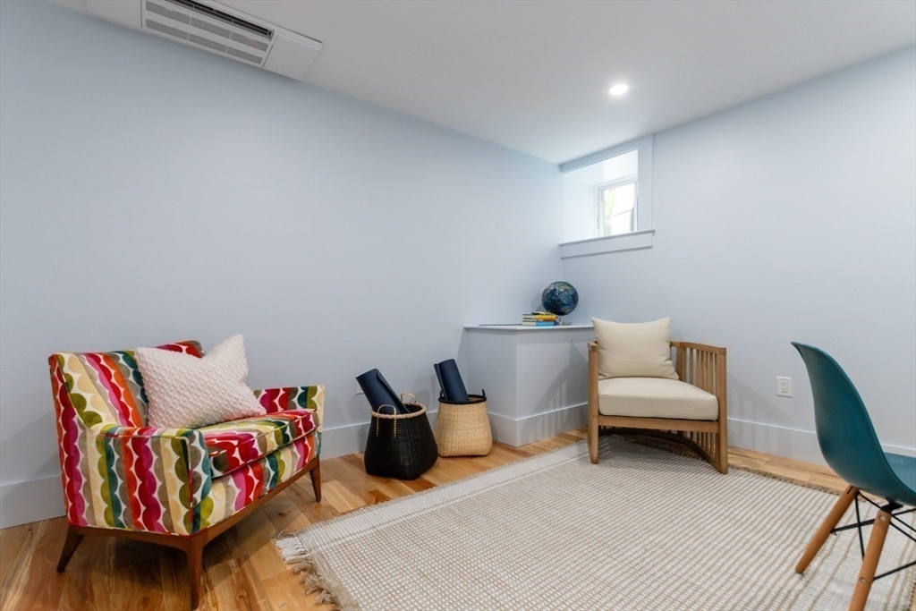 133 Spring St # 1 Unit: #1