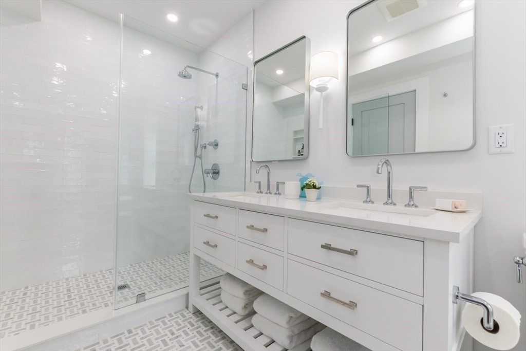 133 Spring St # 1 Unit: #1