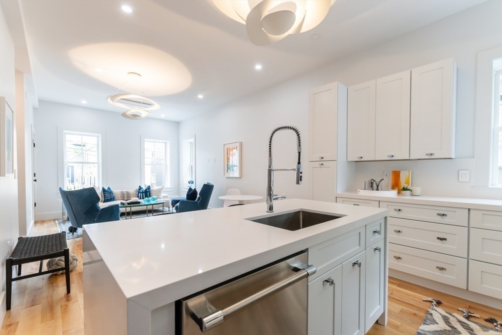 133 Spring St # 1 Unit: #1