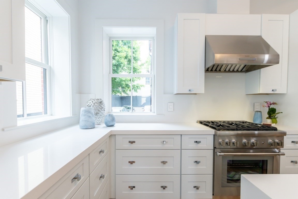 133 Spring St # 1 Unit: #1