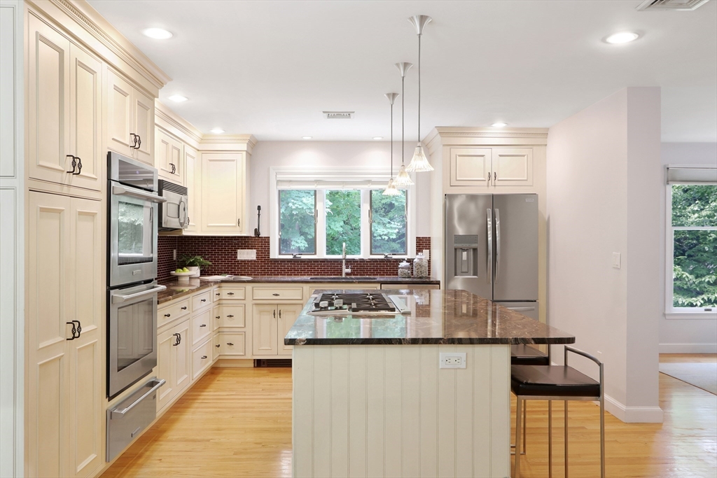 156 Worcester Lane