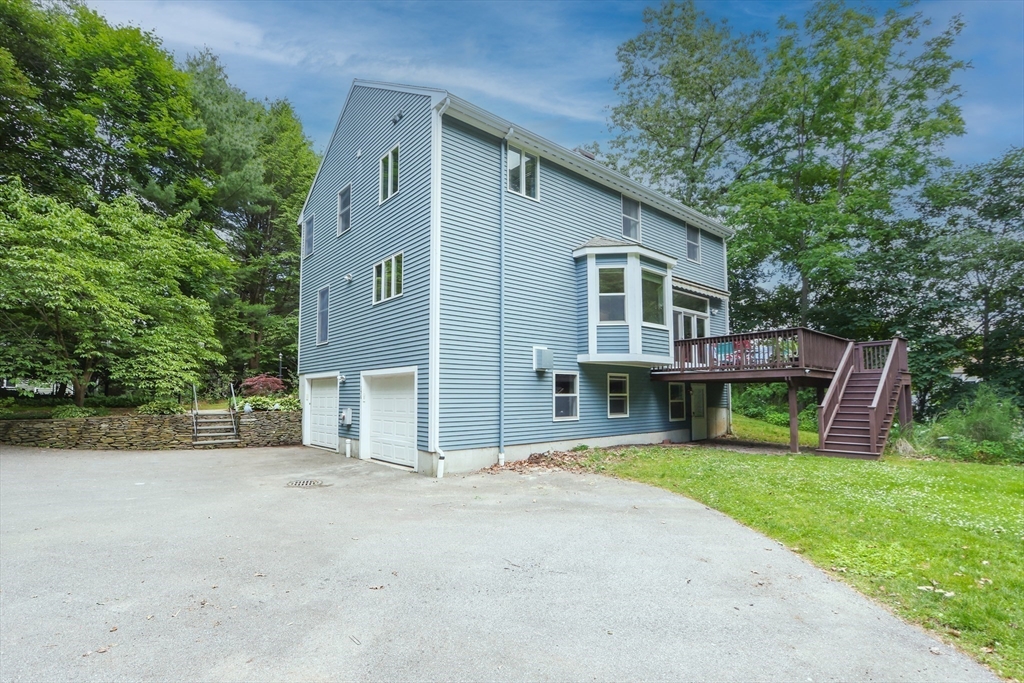 156 Worcester Lane