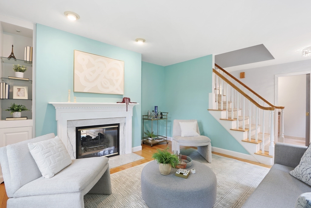 156 Worcester Lane