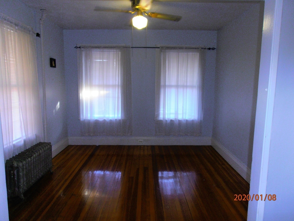 6 Rowley St. # 1F