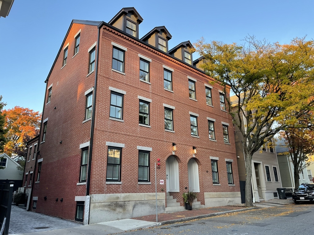 133 Spring St # 2 Unit: #2