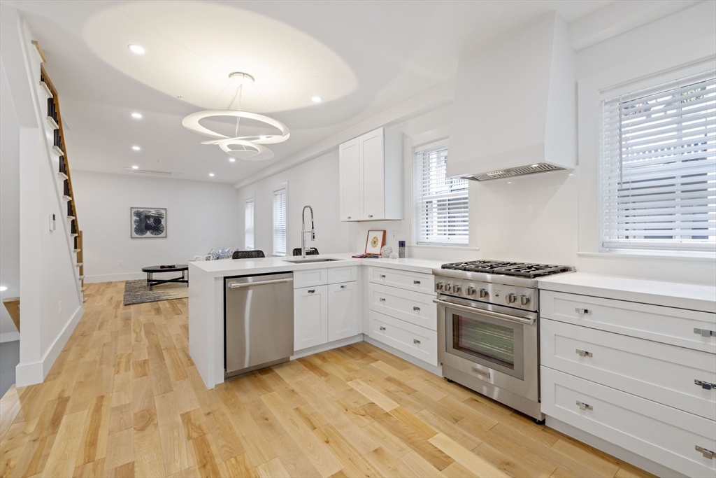 133 Spring St # 2 Unit: #2