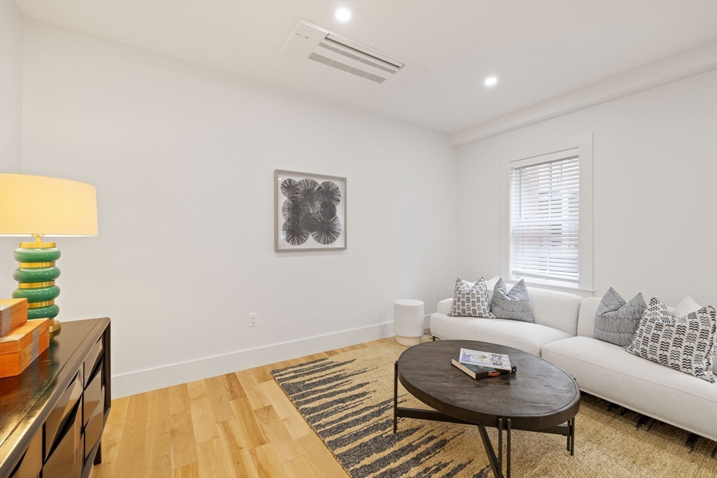 133 Spring St # 2 Unit: #2