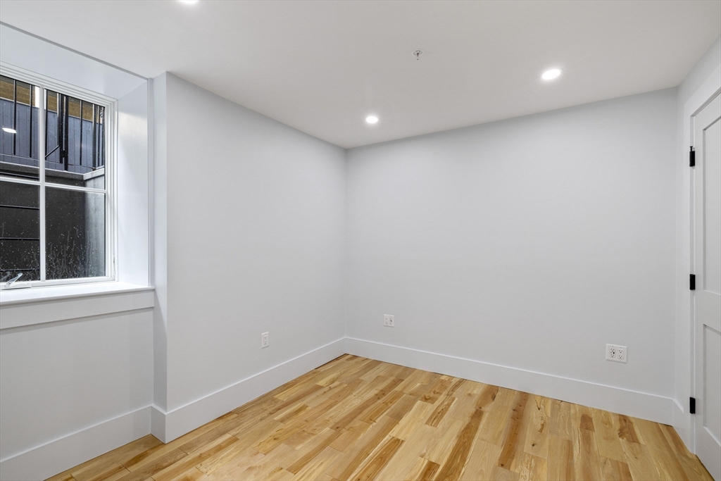 133 Spring St # 2 Unit: #2