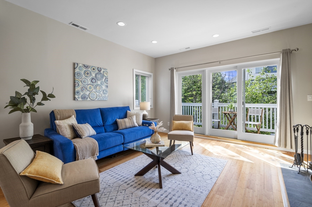 20 Ship Avenue # 18