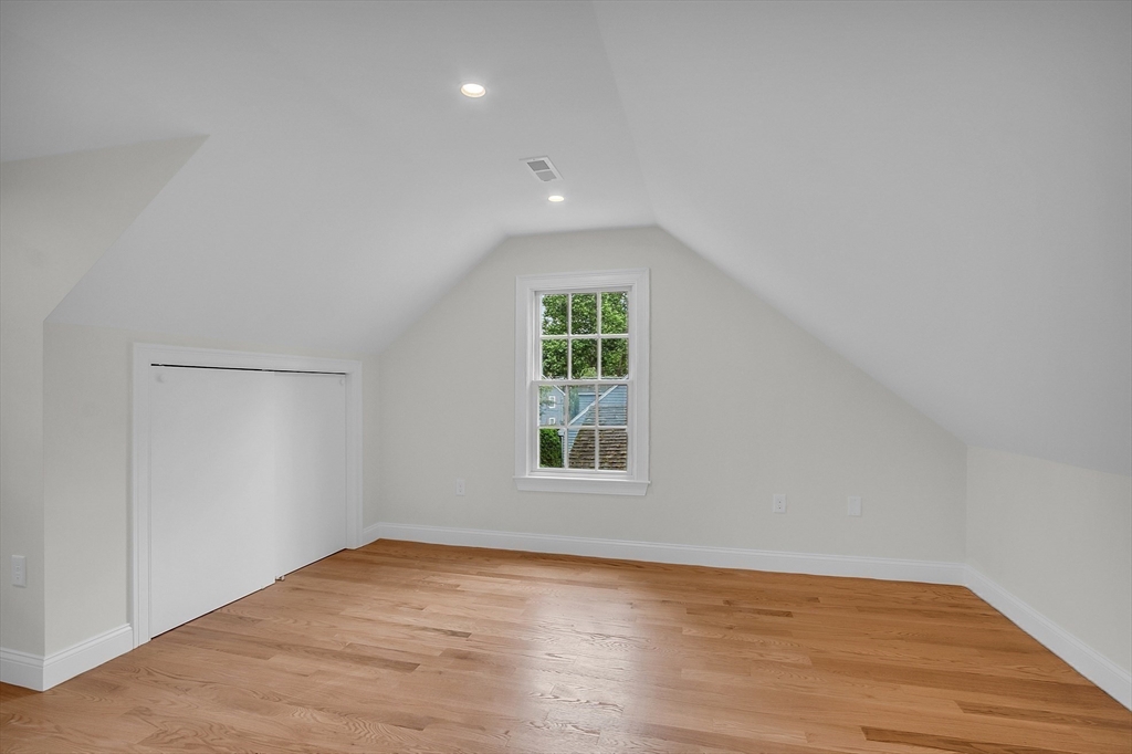 21 Loomis Street # 21