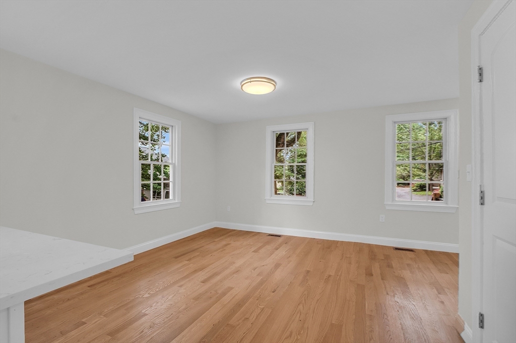 21 Loomis Street # 21