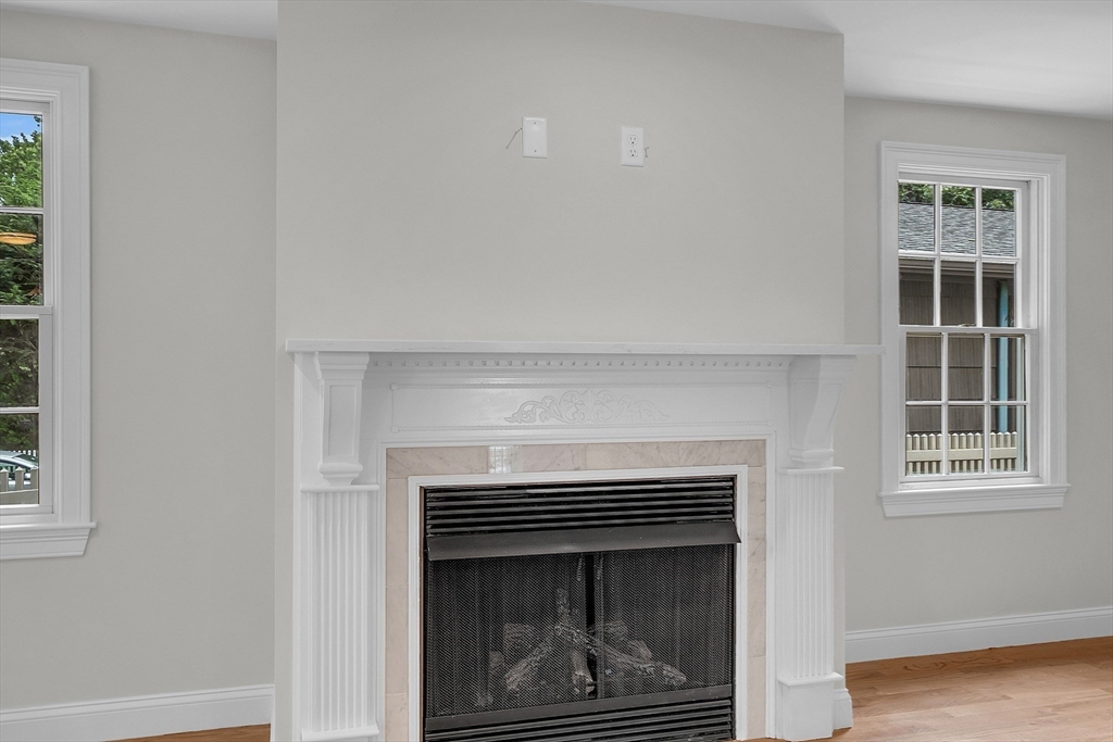 21 Loomis Street # 21