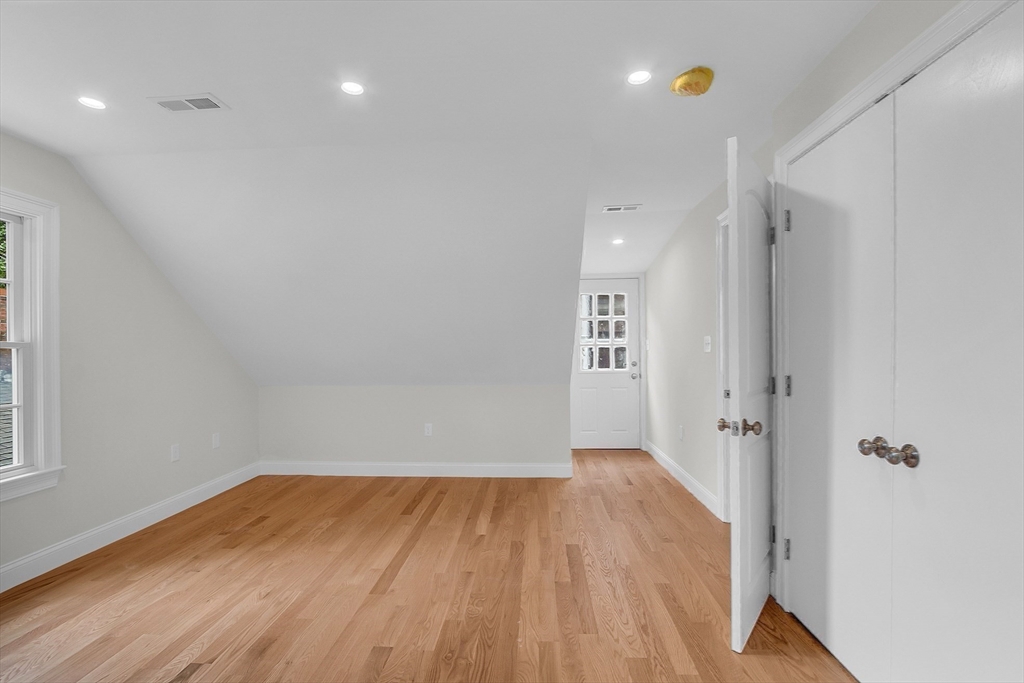 21 Loomis Street # 21