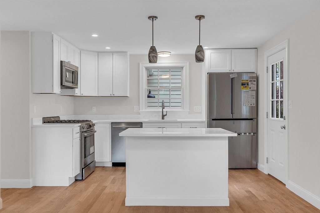 21 Loomis Street # 21