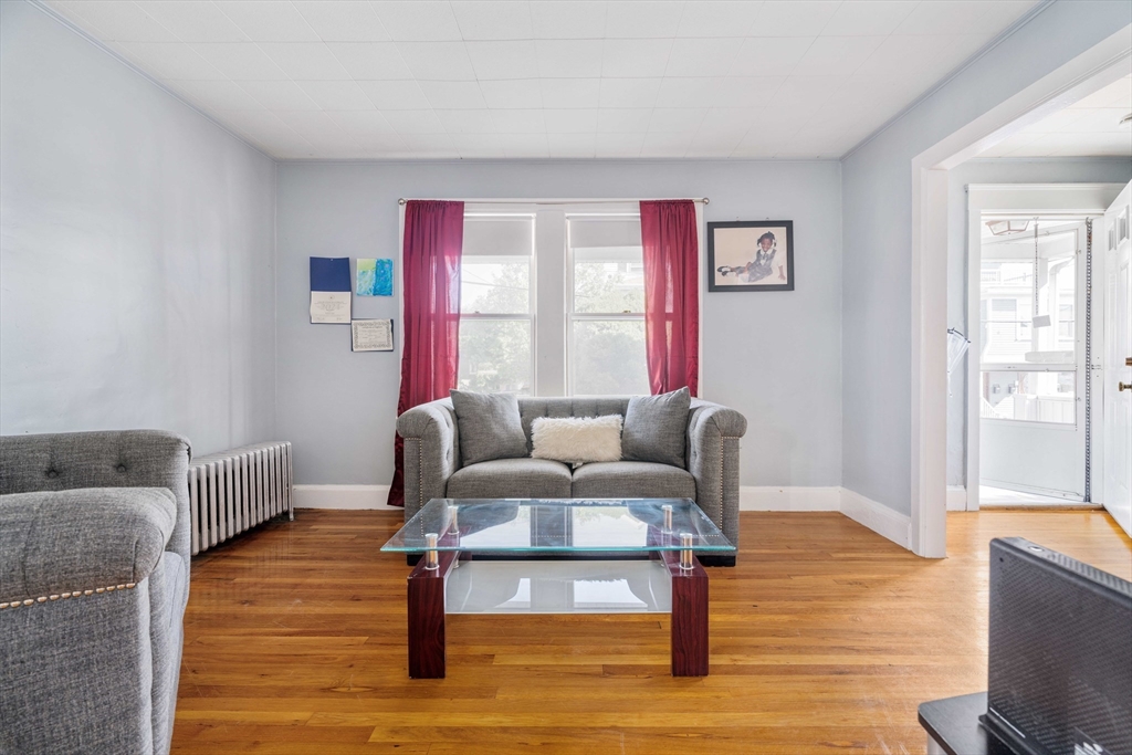 35 Sylvia Rd