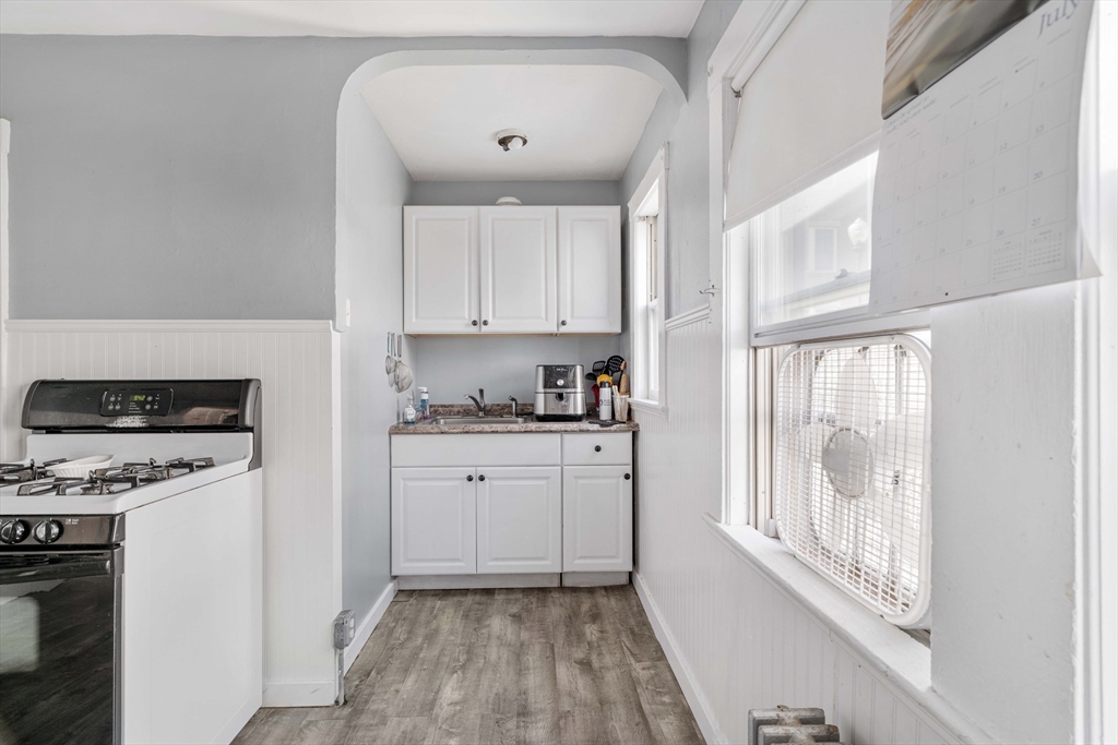 35 Sylvia Rd