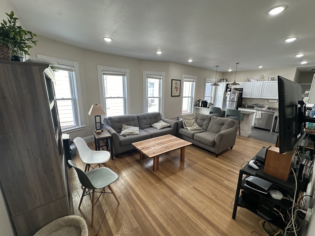 346 Summer St. # 1