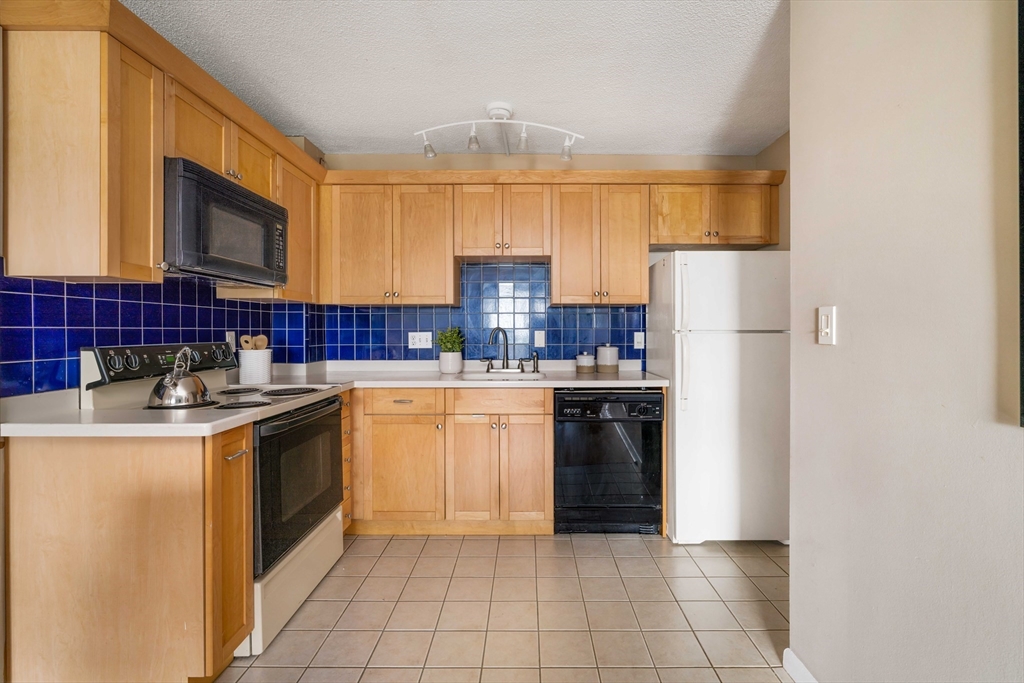 10 Williams St # 78