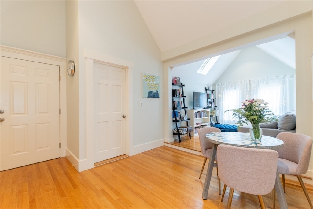 28 Holyoke Rd # 3