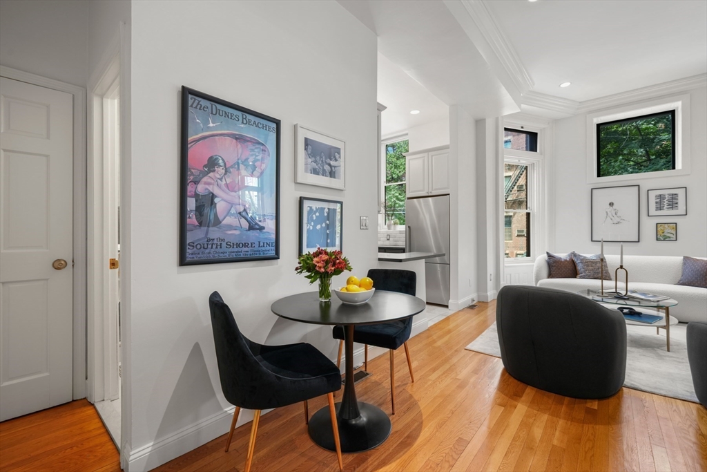 365 Marlborough St # 2