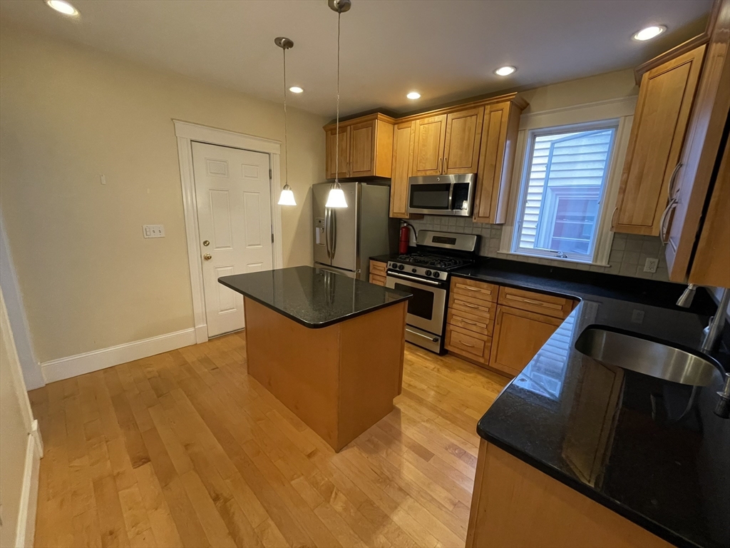 39 Calvin St # 2